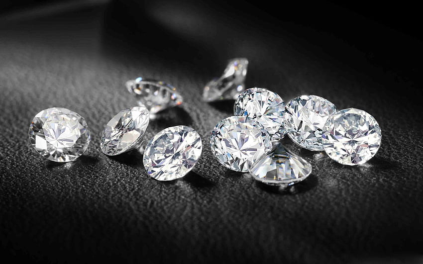 Diamond gemstones on black surface, Diamond Chain HD wallpaper