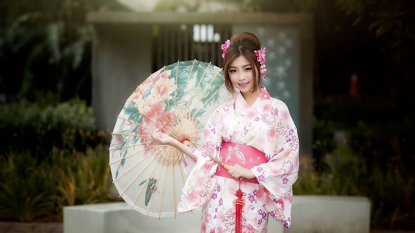 Hermosa chica japonesa, kimono, paraguas Q, paraguas japoneses fondo de pantalla