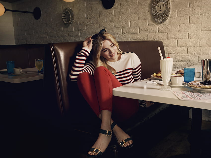 Chloe Grace Moretz, smile, beautiful, 2018 HD wallpaper