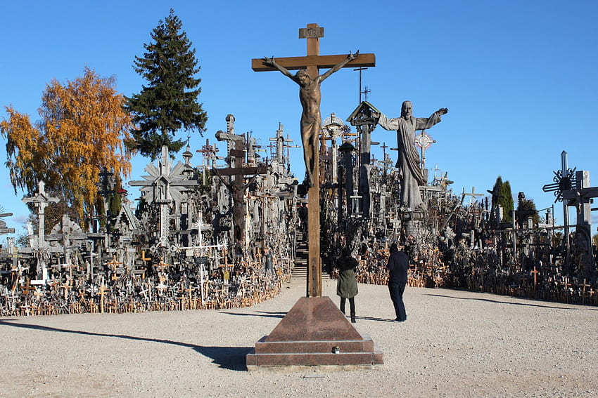 Hill of crosses by autumn. (Lithuania), other, architecture, religious, people HD wallpaper
