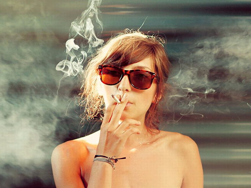 Пушещо момиче, пушене, готино, момиче HD тапет