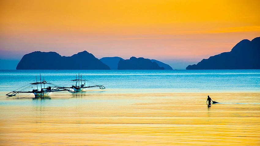 Fisherman at Sunset in El Nido Philippines HD wallpaper