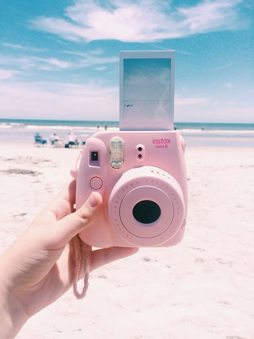 Pink polaroid at the beach // ♡ :ashshila. Поляроид, Polaroid Camera Tumblr HD phone wallpaper