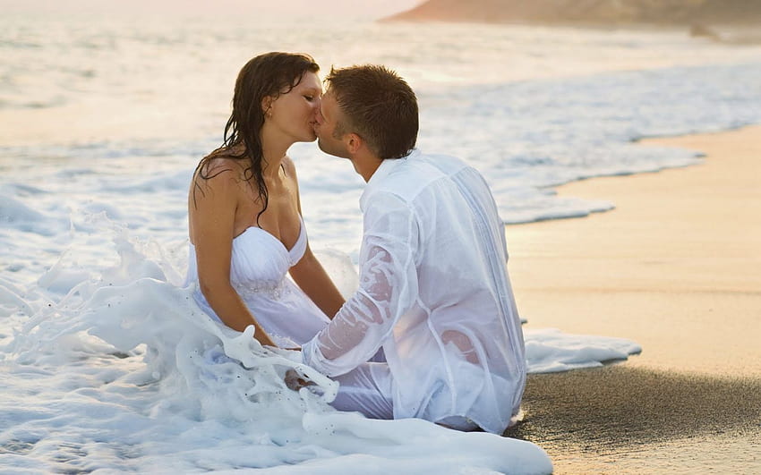 Amore Matrimonio Romantico Coppia Di Spiaggia Bacio Amore Coppia Sfondo HD