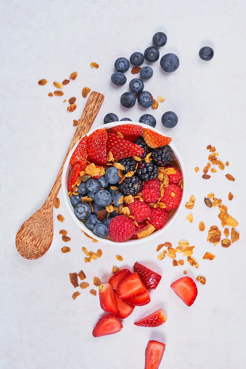 Food, Strawberry, Bilberries, Berries, Blackberry, Bowl, Flakes HD phone wallpaper