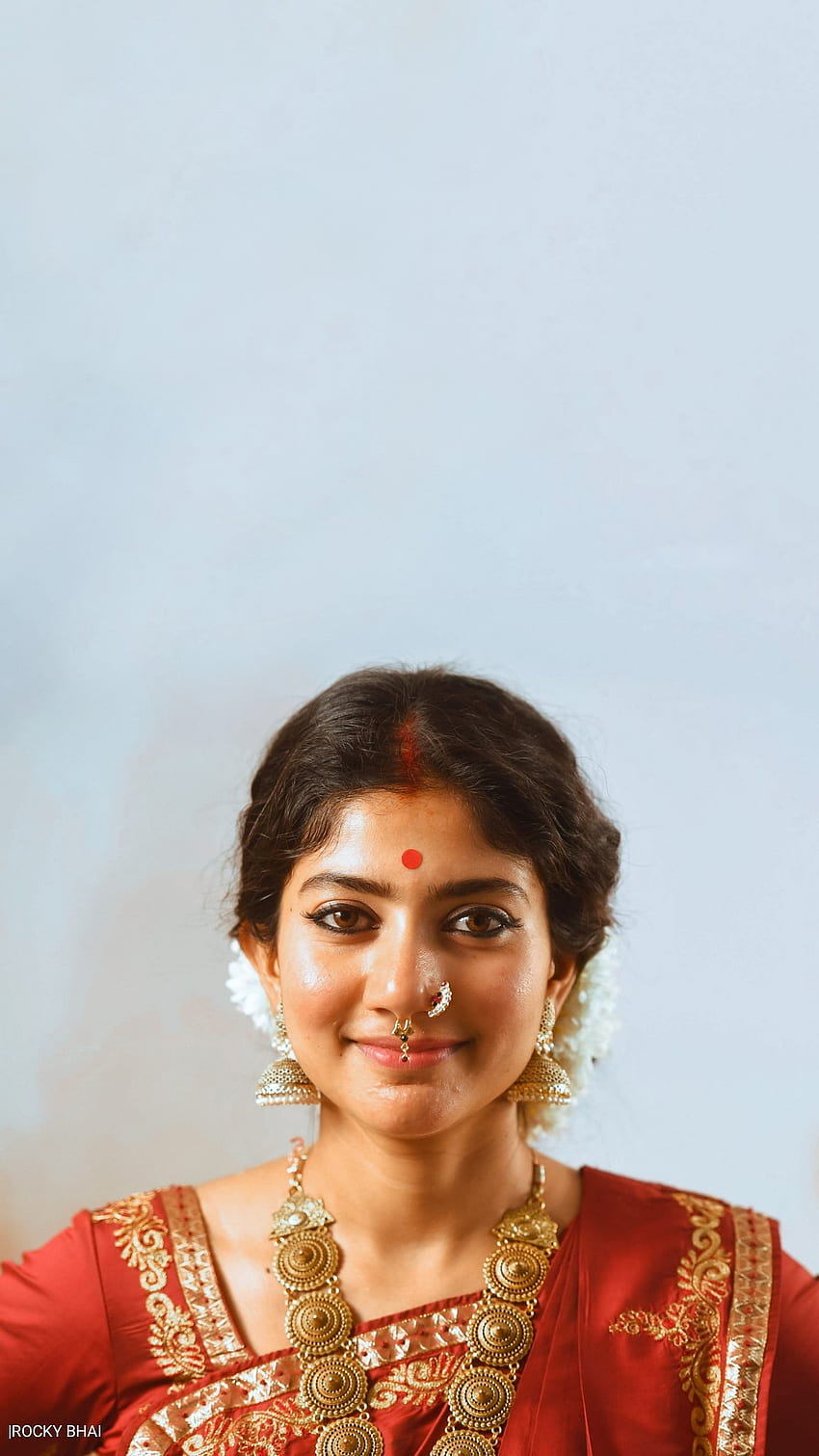 Saipallavi, bijoux de corps, sari Fond d'écran de téléphone HD