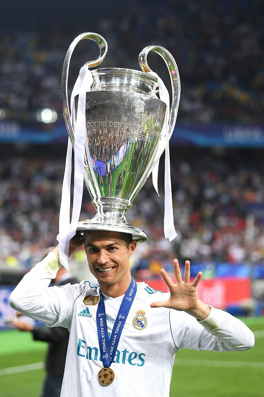 Cristiano Ronaldo With UCL Trophy, Real Madrid Champions League HD ...