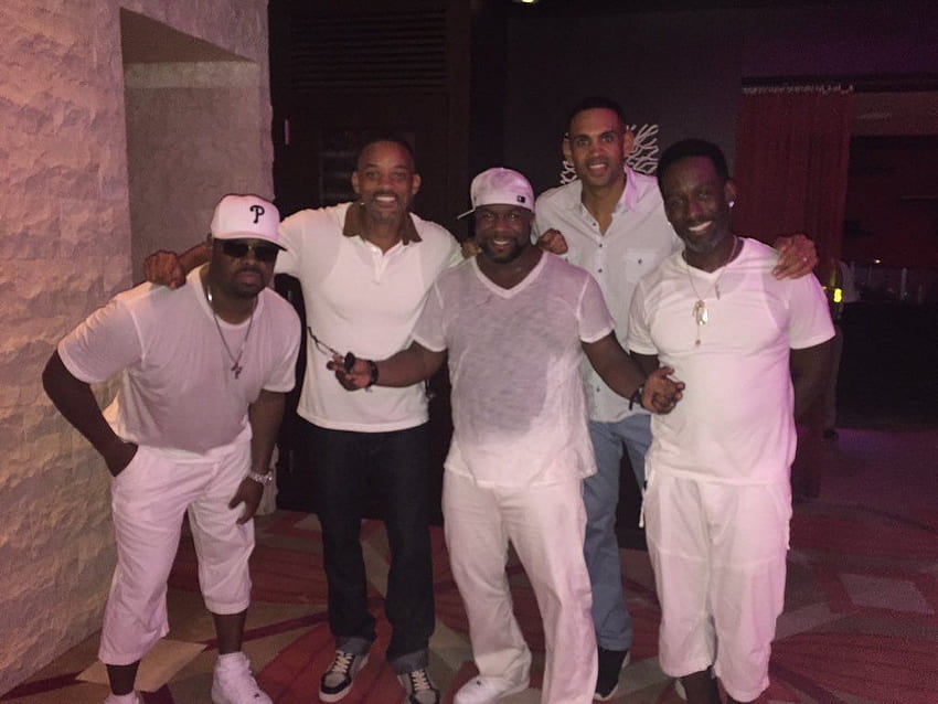 grant hill - With Will Smith & Boyz 2 Men after their performance in the bahamas. These 3 can still sing HD wallpaper