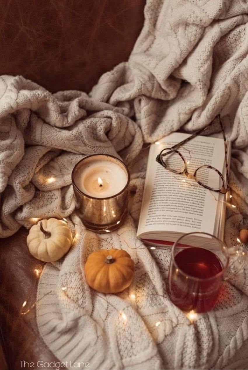 autumn cozy candles