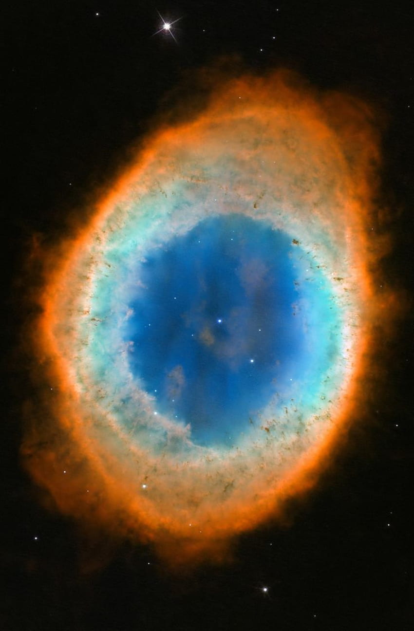 Neue Ansicht des Ringnebels (auch bekannt als Messier 57 oder NGC 6720) vom Hubble-Weltraumteleskop. Nebel, Nebel, Astronomie HD-Handy-Hintergrundbild