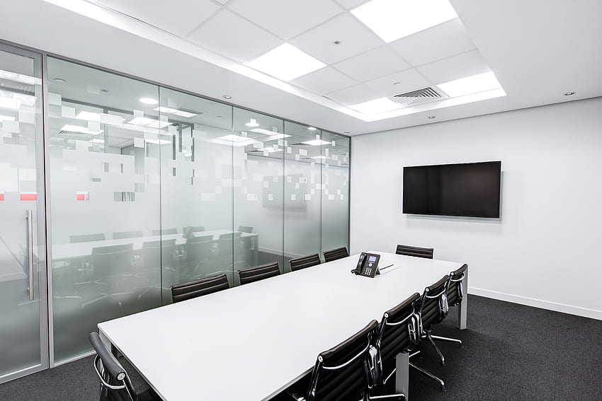 Rectangular White Table With Rolling Chairs Inside Room ·, Boardroom HD wallpaper