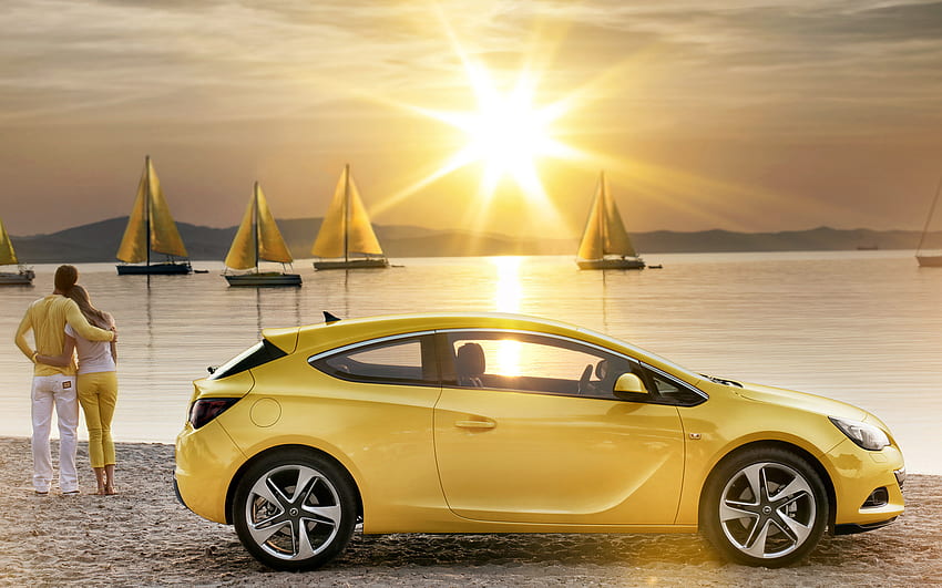 Yellow forever, sea, sand, car, boats, couple, sun HD wallpaper
