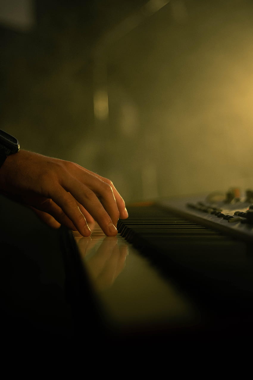 Musik, Uhr, Klavier, Tasten, Finger HD-Handy-Hintergrundbild