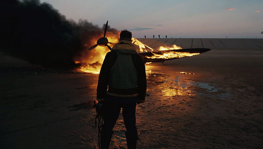 Tom Hardy z Dunkierki, Spitfire, Fire, Beach Fire Tapeta HD
