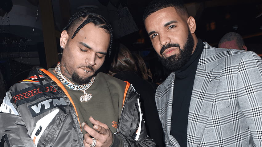 Drake presenta la nuova canzone di Chris Brown 