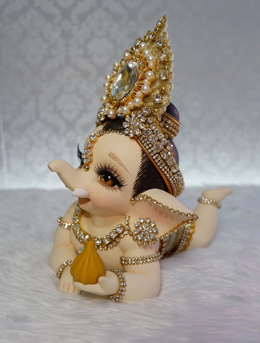 Preety Uniyal on Ganesh. Baby ganesha, Happy ganesh chaturthi ...