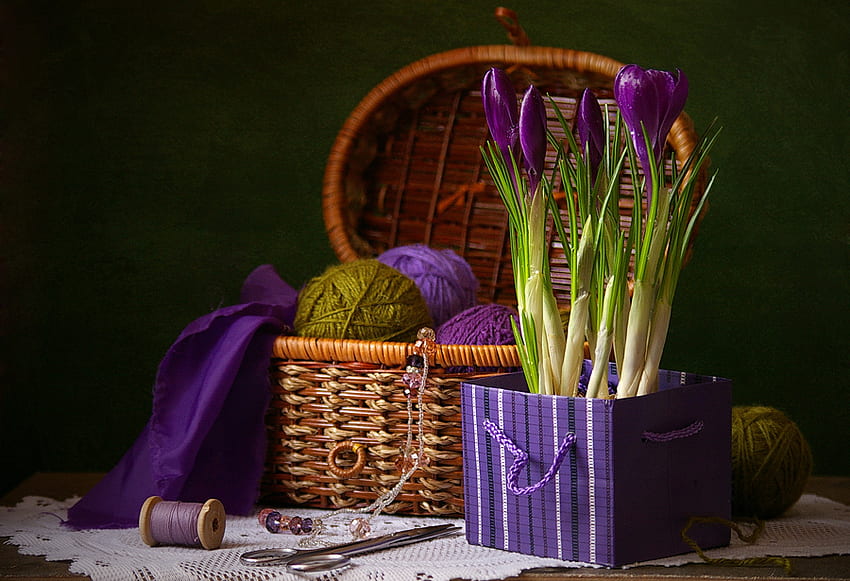 Still Life, scissors, basket, purple, beads, wool, flowers, thread HD wallpaper