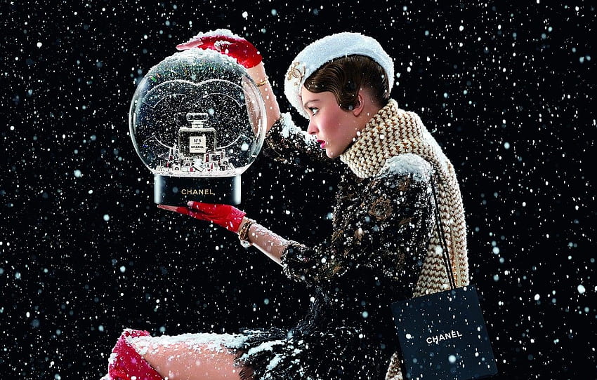 Christmas, Chanel, Campaign, Lily Rose Depp, Lily Rose, Snow Globe HD wallpaper