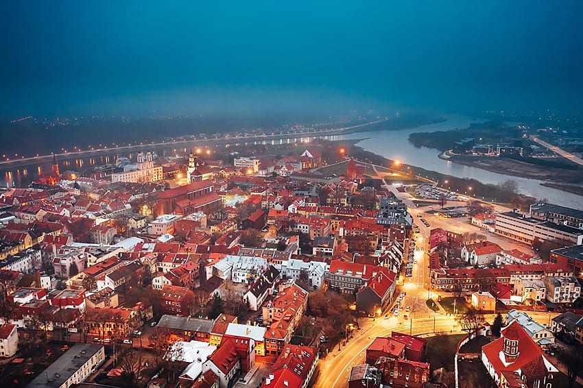 Miasta Litwa Kowno Wieczorne domy Widok z góry Tapeta HD