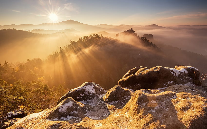 Puncak Gunung Matahari Terbit -, Latar Belakang Puncak Gunung Matahari Terbit di Kelelawar, Puncak Gunung Wallpaper HD