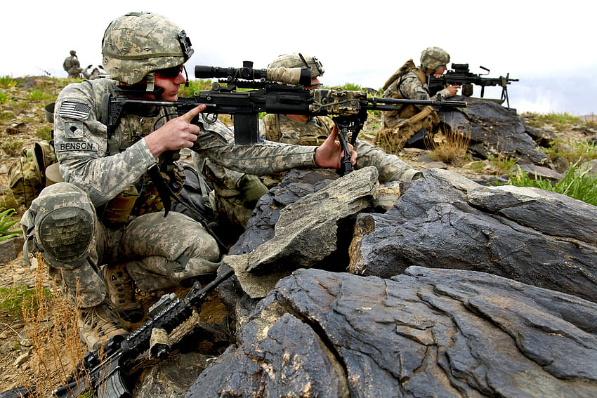 Developing leaders tops Army's priorities. Article, Military HD wallpaper