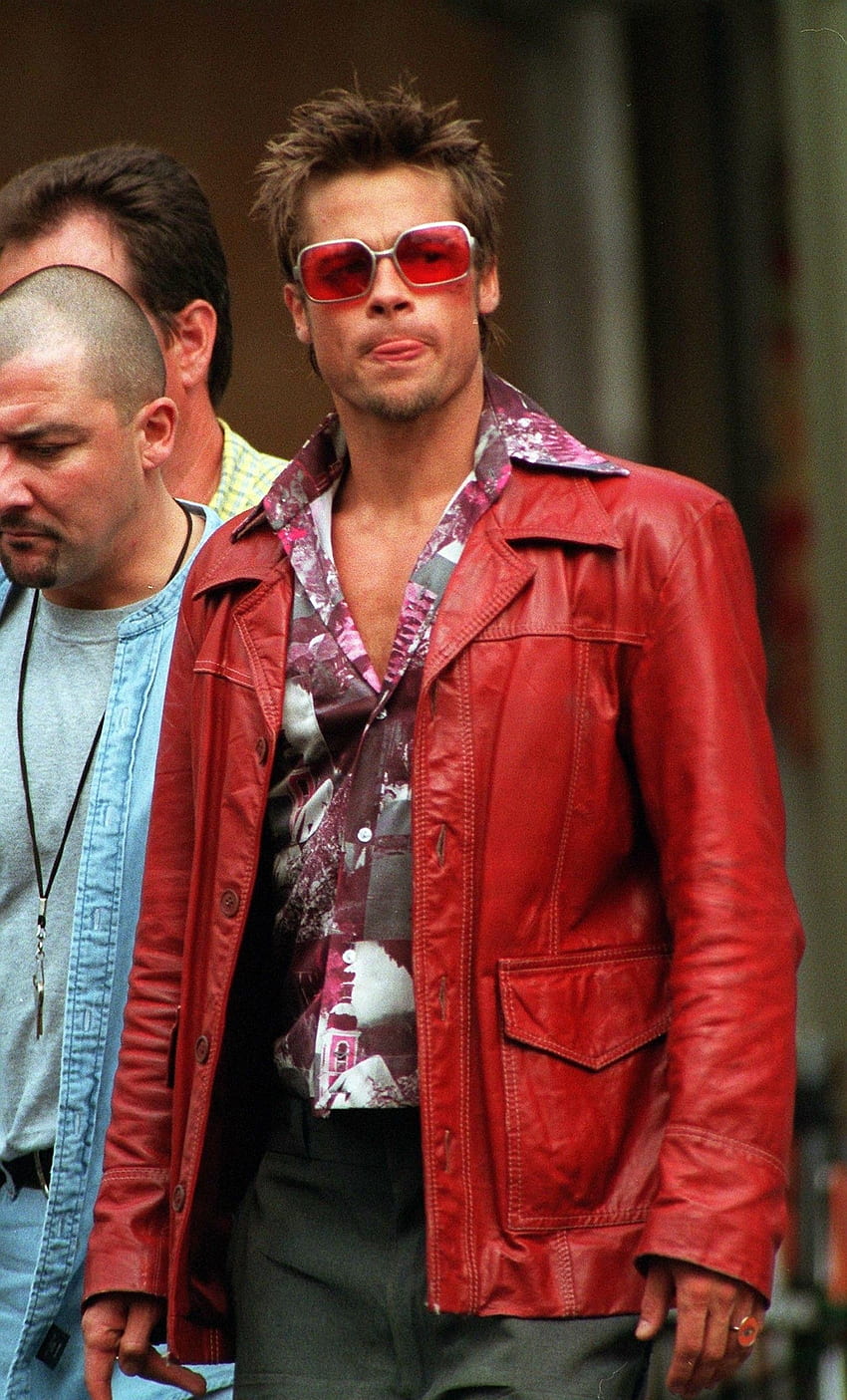 Tyler Durden Na Zestawie 11 Sierpnia 1998 I Tle. Fight Club Brad Pitt, celebryci skórzana kurtka, Brad Pitt Tapeta na telefon HD