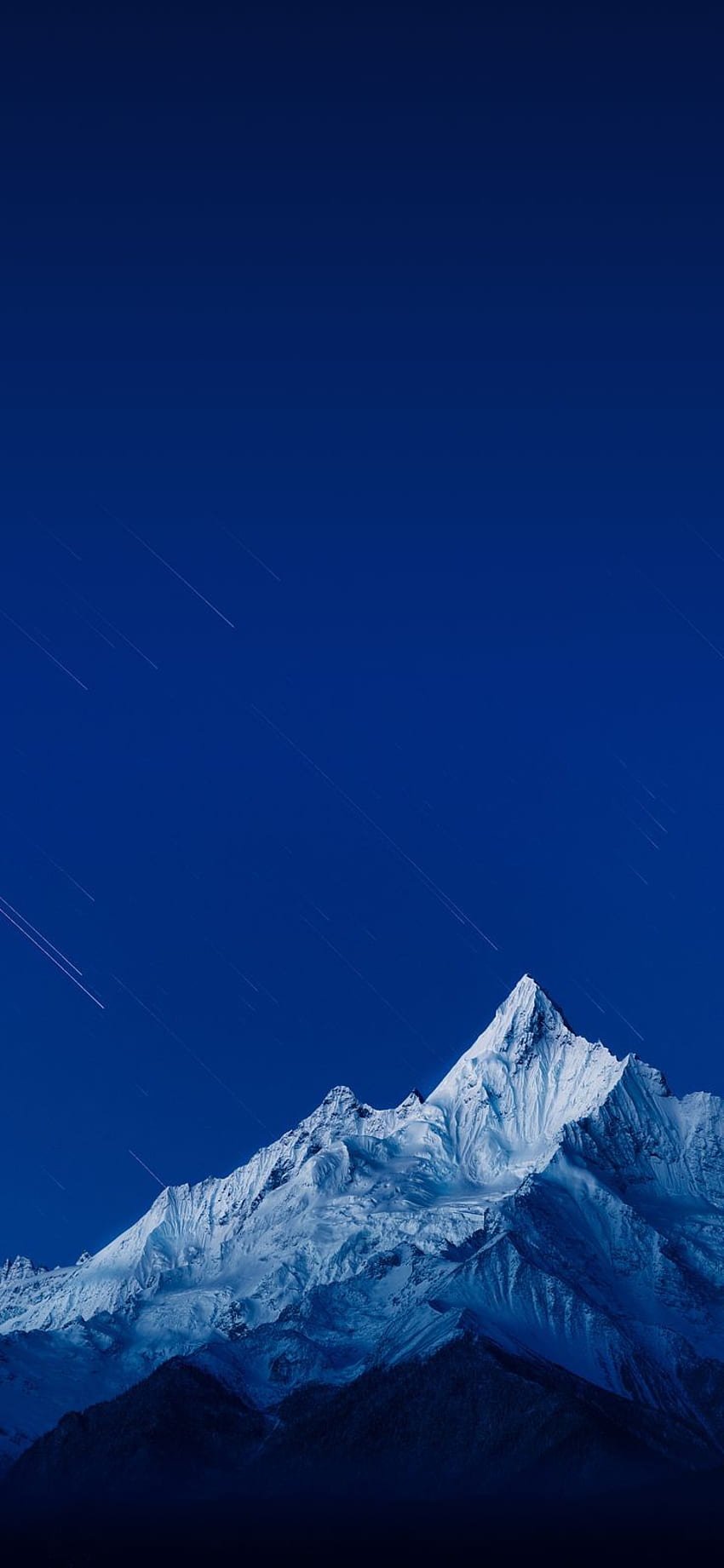 Gökyüzü mavisi ve kar dağ arka planı HD telefon duvar kağıdı