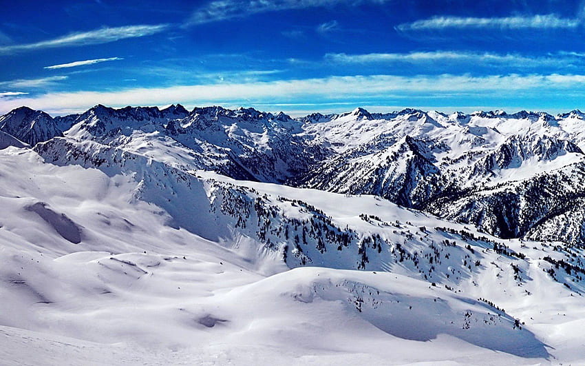 Paesaggio di montagna di neve invernale, paesaggio innevato Sfondo HD