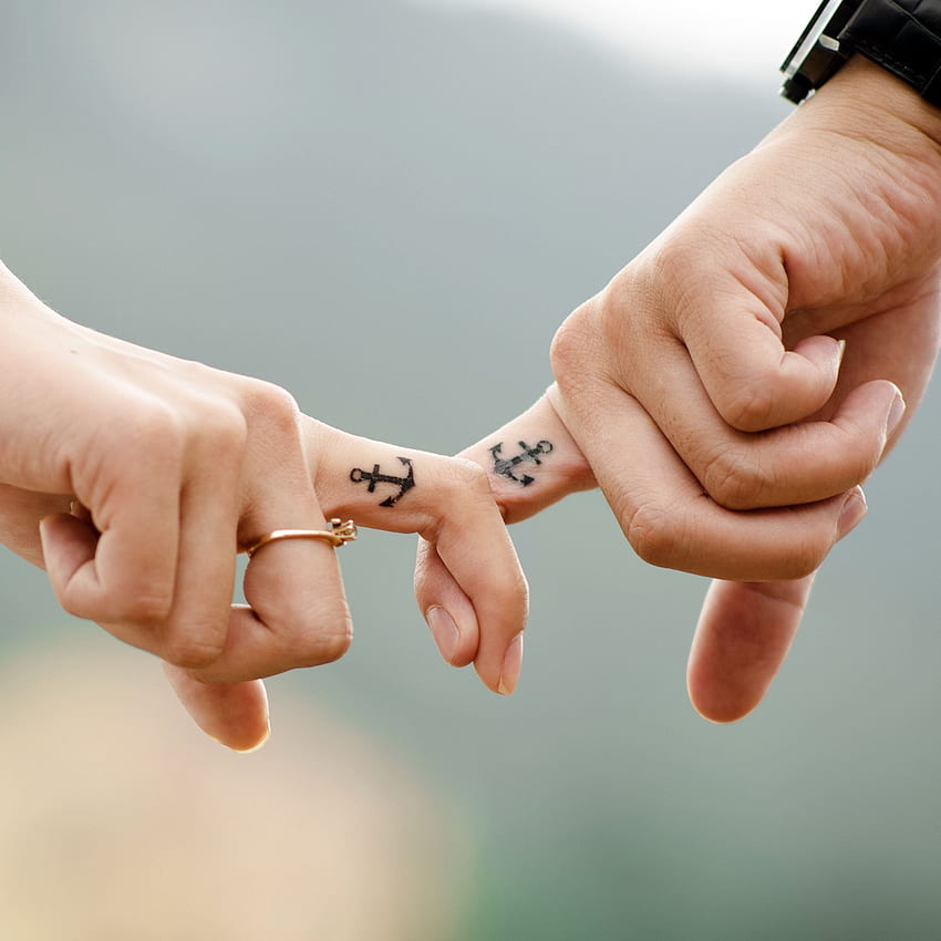 Couple Holding Hands Aesthetic HD phone wallpaper