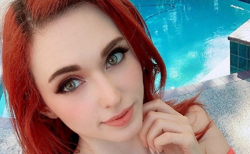 Twitch Bans Controversial Billiards Banners At Amouranth And Indiefoxx HD wallpaper