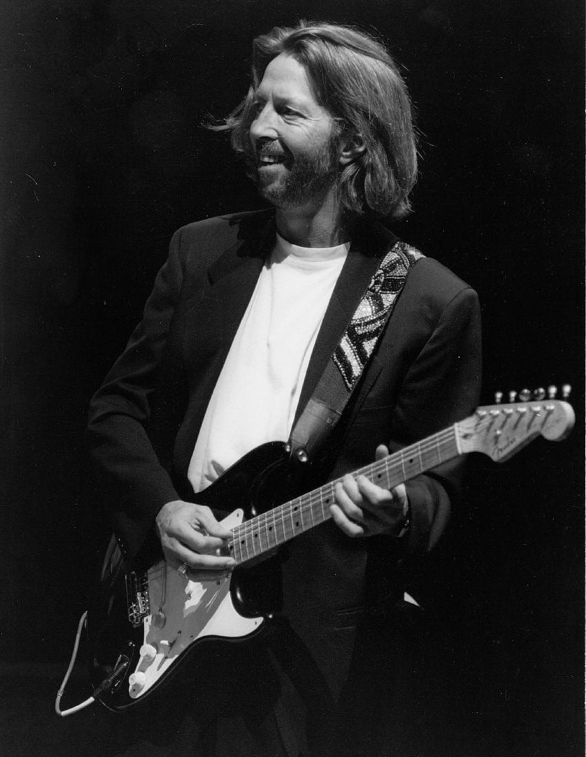Eric Clapton. Eric Clapton's Smoker Guitars. Eric clapton HD phone wallpaper
