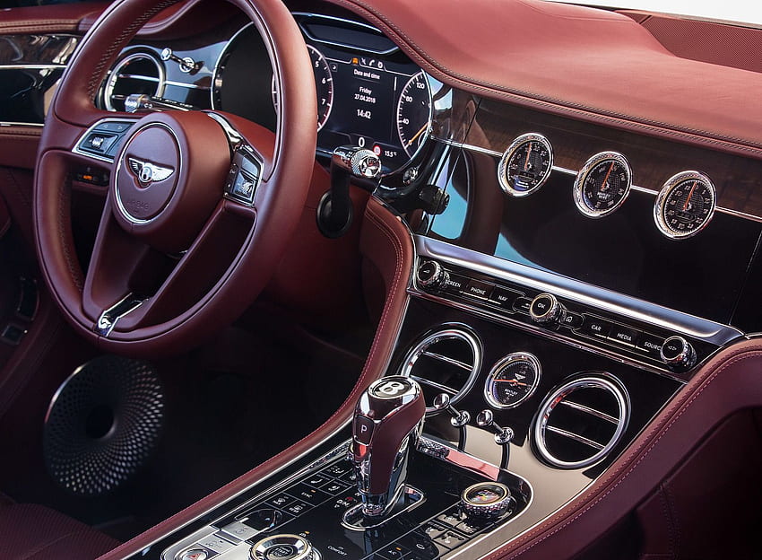 Bentley Continental GT (Цвят: Волфрам) Интериор (122) - NewCarCars HD тапет