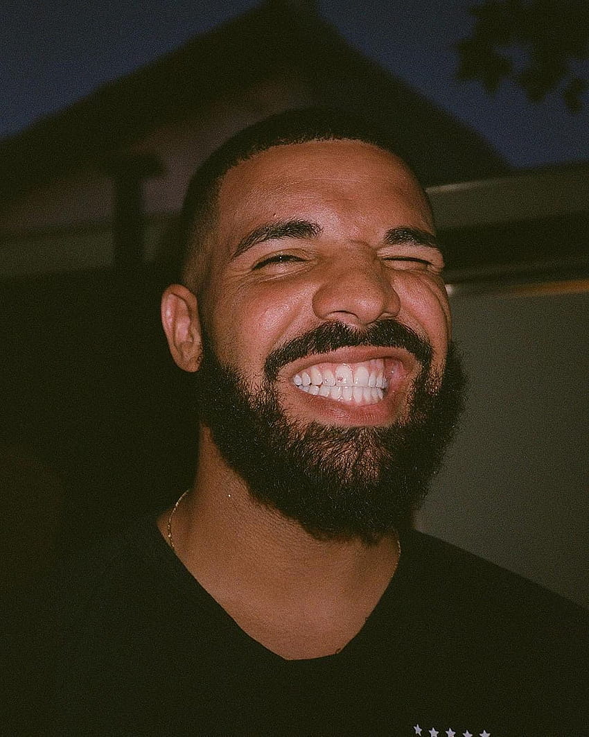 HYPEBEAST Music auf Instagram: „ plant, eine Überraschungscompilation mit seinem neuesten ‚Care Package‘ herauszubringen. Drake, Aubrey Drake, Drake, Pass auf dich auf, Drake HD-Handy-Hintergrundbild