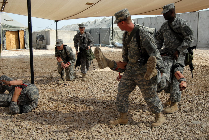Flickr - Армията на САЩ - Боен медик HD тапет