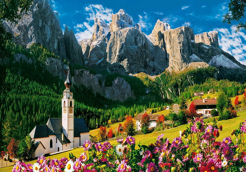 Montañas: Aldea Ladera de la montaña Torre fresca Iglesia pacífica fondo de pantalla