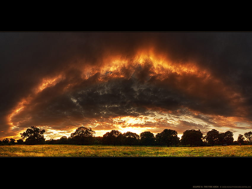 Eclipse de un arco de fuego, aterrador, cielo, fuego, arco fondo de pantalla