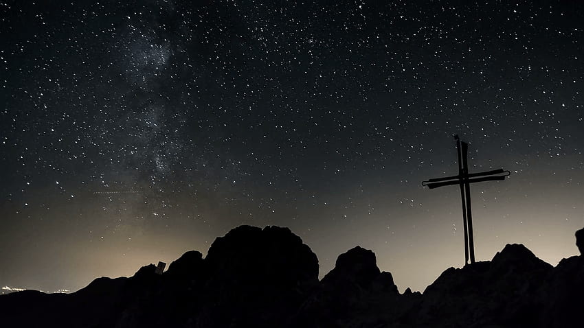Lapso de tempo de estrelas movendo-se no céu noturno sobre o símbolo cruzado de Jesus, Nigth Cross papel de parede HD