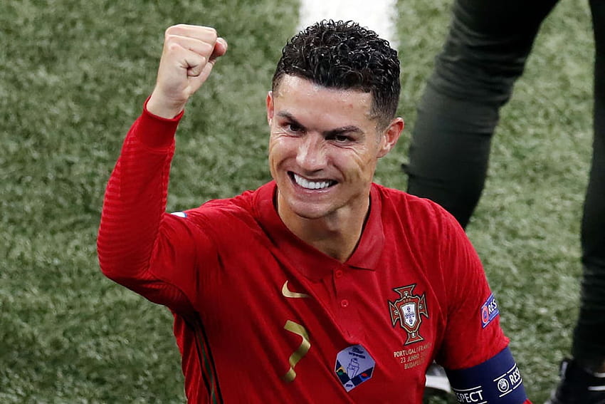 Cristiano Ronaldo Menjadi Pencetak Gol Internasional Putra Rekor Sepanjang Masa. Independen, Ali Daei Wallpaper HD