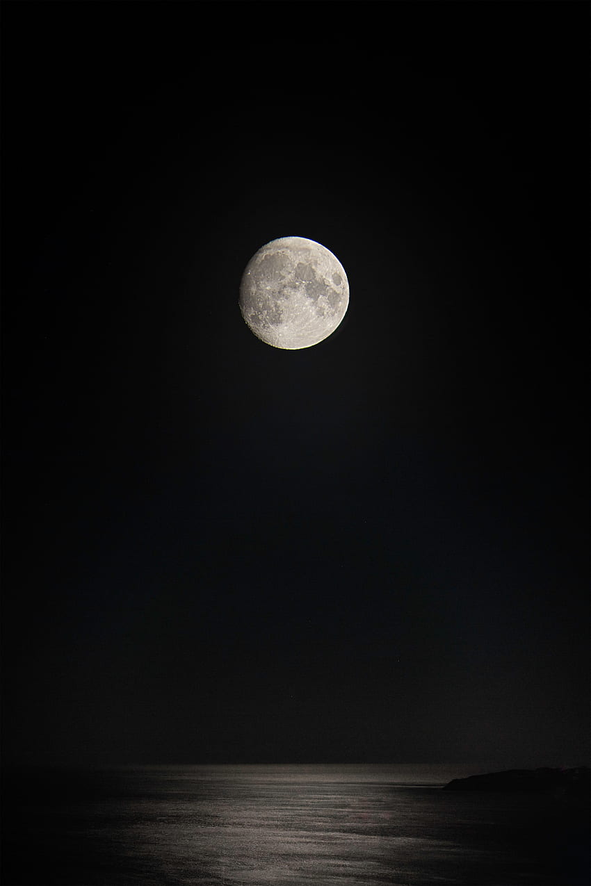 Morze, noc, księżyc, ciemność, światło księżyca Tapeta na telefon HD