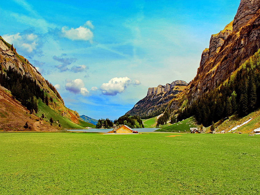 Rumah gunung, biru, puncak, rumah, bagus, pondok, tanaman hijau, bukit, lereng, indah, rumput, segar, batu, gunung, cantik, hijau, kabin, awan, alam, langit, indah Wallpaper HD