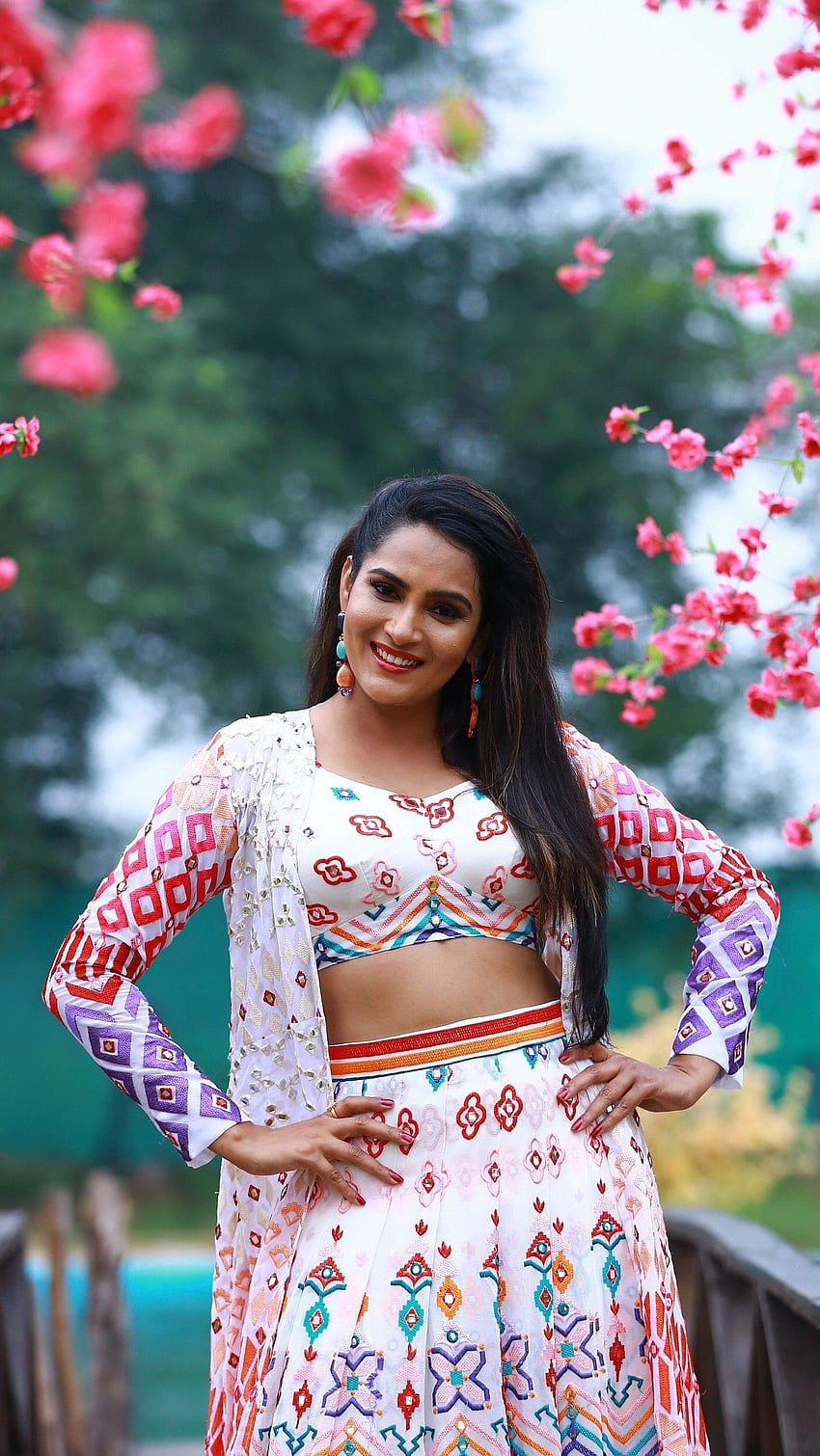 Himaja, saree lover, telugu actress HD phone wallpaper