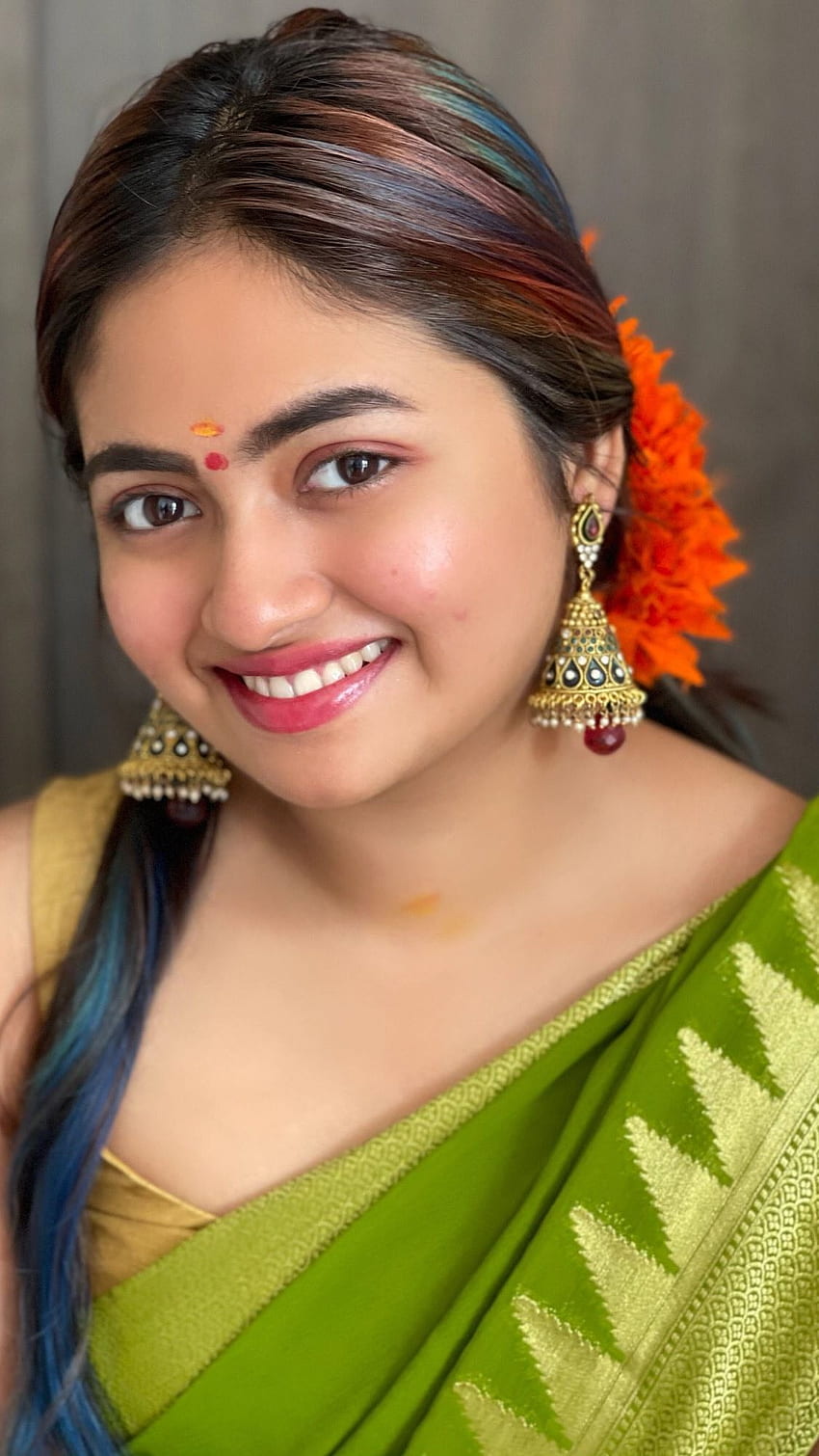 Shalin zoya, model, malayalam actress HD phone wallpaper