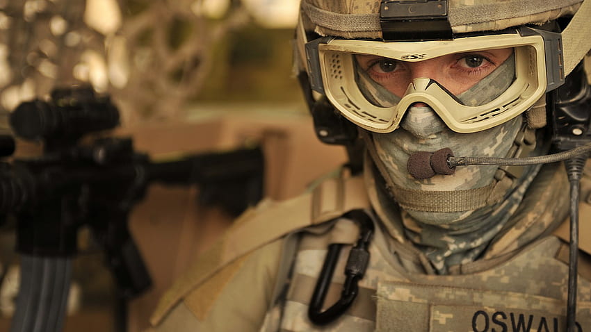 Lone Survivor' Marcus Luttrell: '300 Marines can wipe out ISIS, ... HD wallpaper