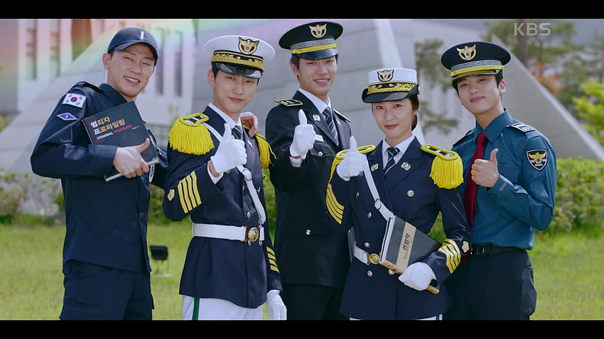 Gute alte Rezension: Die Polizeiuniversität von KBS ein lustiger, ergreifender und erfrischender Blick auf Gerechtigkeit und Anleihen HD-Hintergrundbild