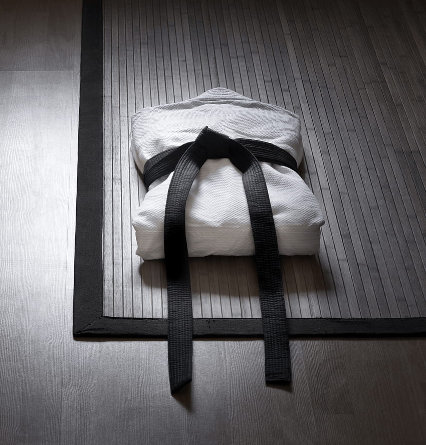 L'origine du schéma de ceinture de couleur dans les arts martiaux, ceinture de karaté Fond d'écran de téléphone HD