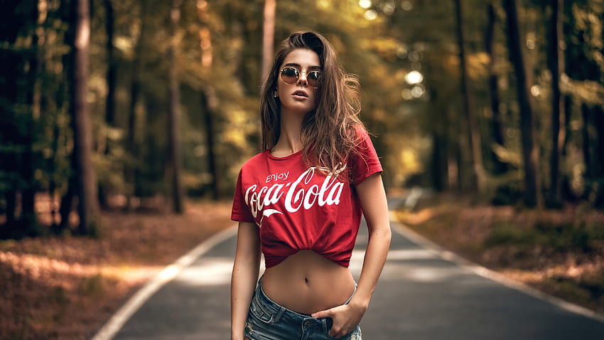 Girl in sunglasses, beautiful, outdoor HD wallpaper