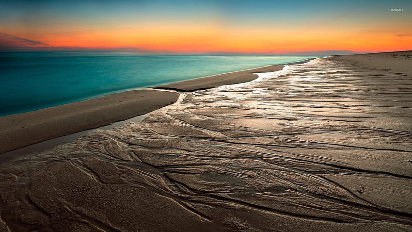 해질녘 잔잔한 바다 - 해변 HD 월페이퍼
