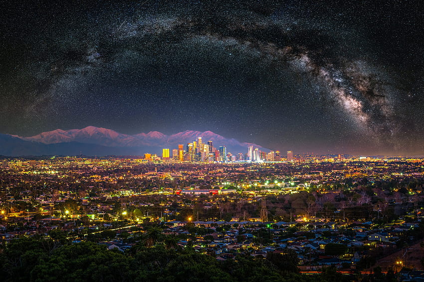 ロサンゼルスの夜景、山、高層ビル、夜景、都市 高画質の壁紙