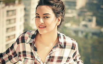 https://e0.pxfuel.com/wallpapers/665/37/desktop-wallpaper-sonakshi-sinha-in-shirt-hot-look-thumbnail.jpg