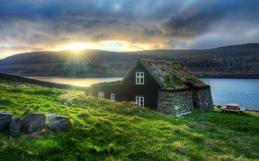 Maison, Nature, Coucher de soleil, Pierres, Montagnes, Lac, Islande, Ermite Fond d'écran HD